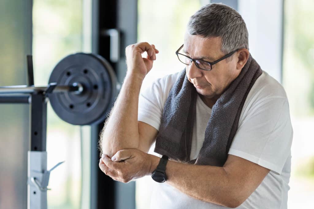 obesidade sarcopênica e doença cardiovascular envolve múltiplos mecanismos fisiopatológicos