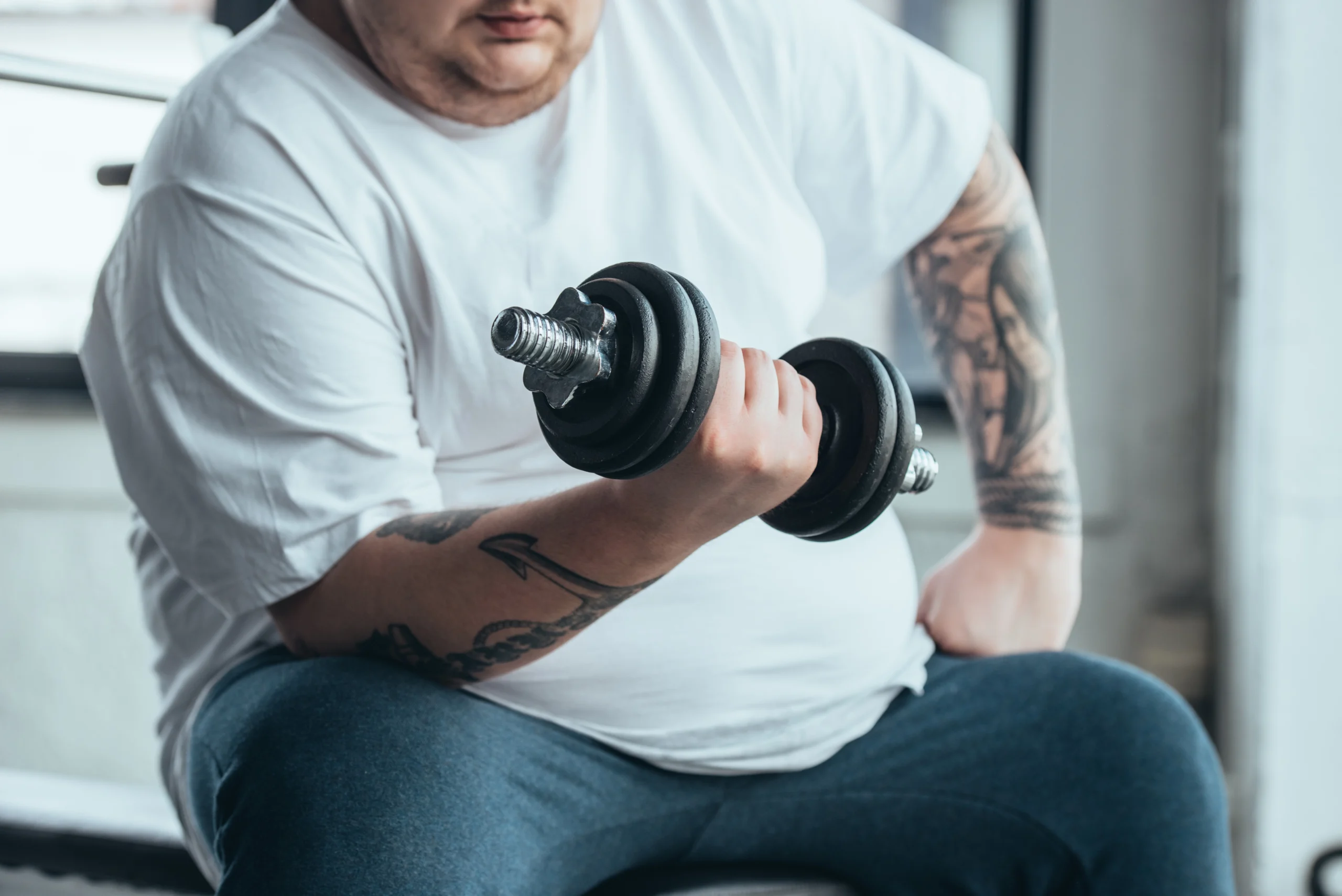 Testosterona baixa em homens com obesidade: avaliação hormonal e abordagem médica do pseudo-hipogonadismo.
