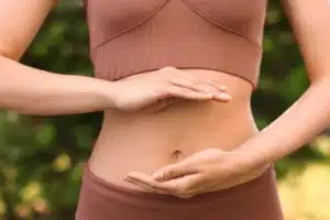 Microbiota intestinal na menopausa e sua relação com estrogênio, metabolismo e saúde da mulher